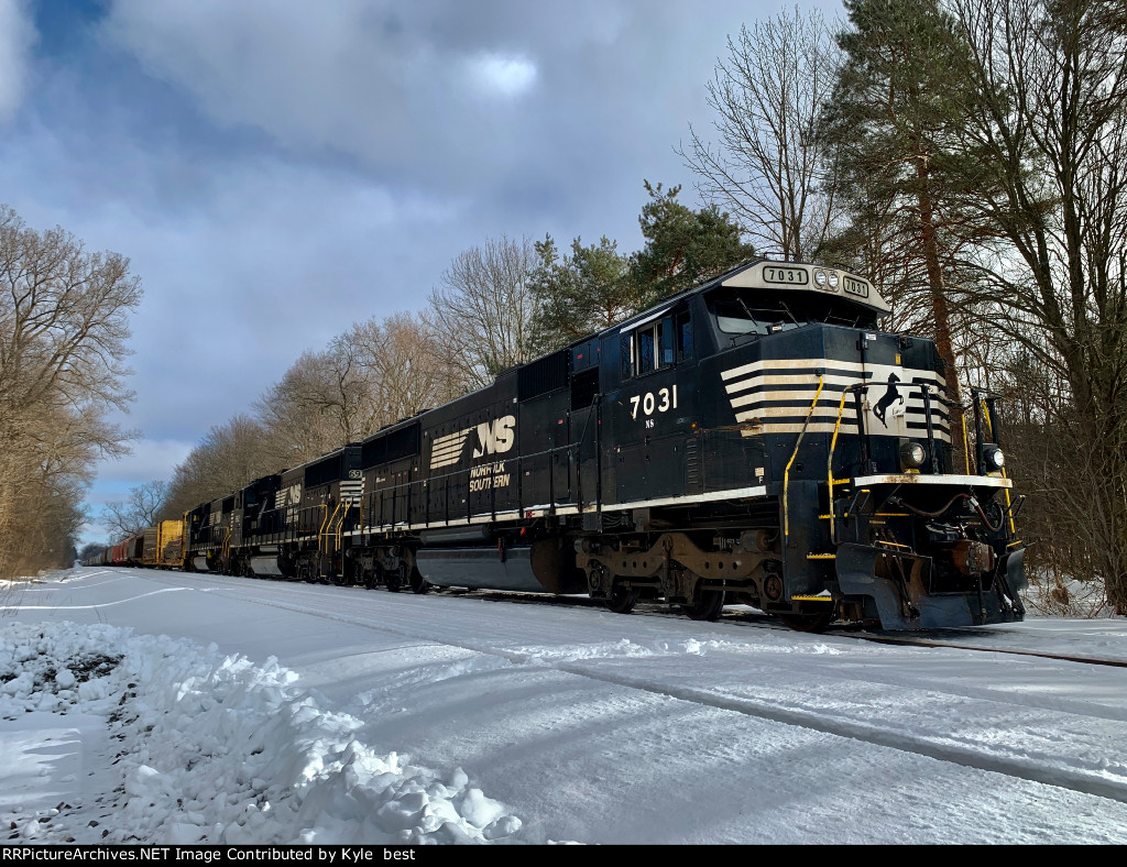 NS 7031 on C87 (H52) 